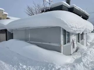 Folding Container House: The Future of Portable Architecture Folding Container House: The Future of Portable Architecture